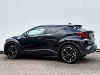 Toyota C-HR – thumbnail 6