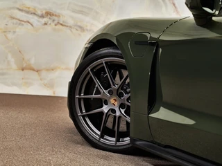 Porsche Taycan – thumbnail 33