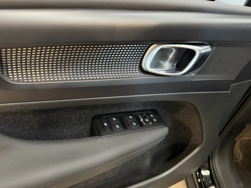 Volvo XC40 – foto 13