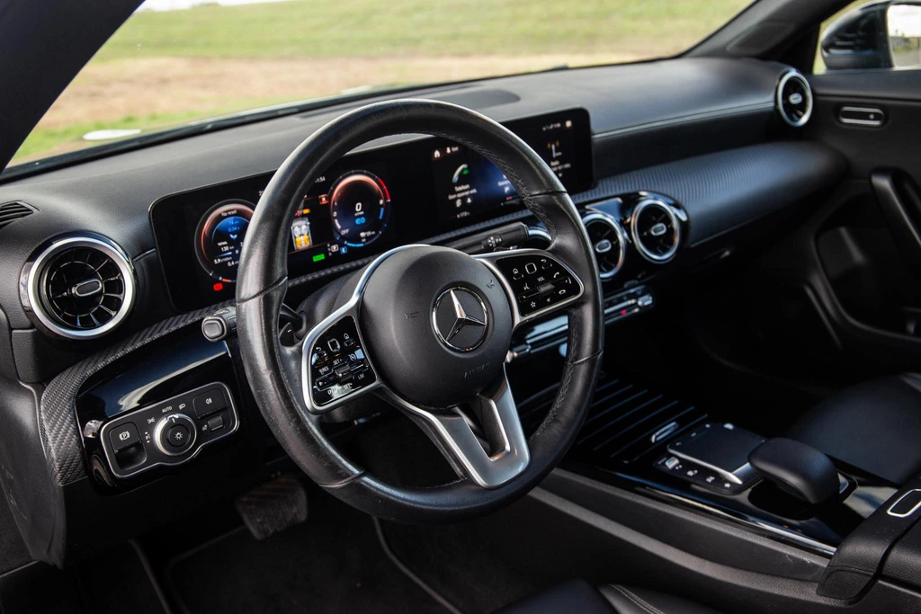 Mercedes-Benz CLA – foto 22