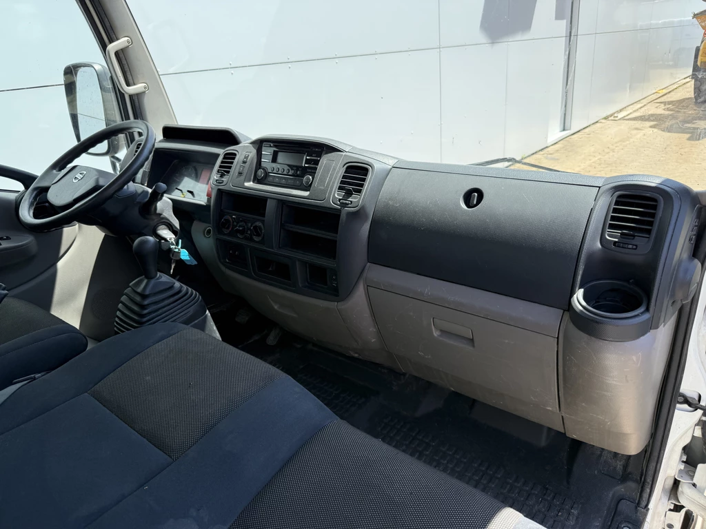 Nissan NT400 – foto 12