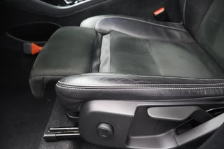Volvo XC40 – thumbnail 11