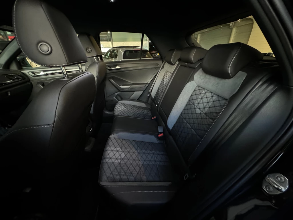 Volkswagen T-Roc – foto 22