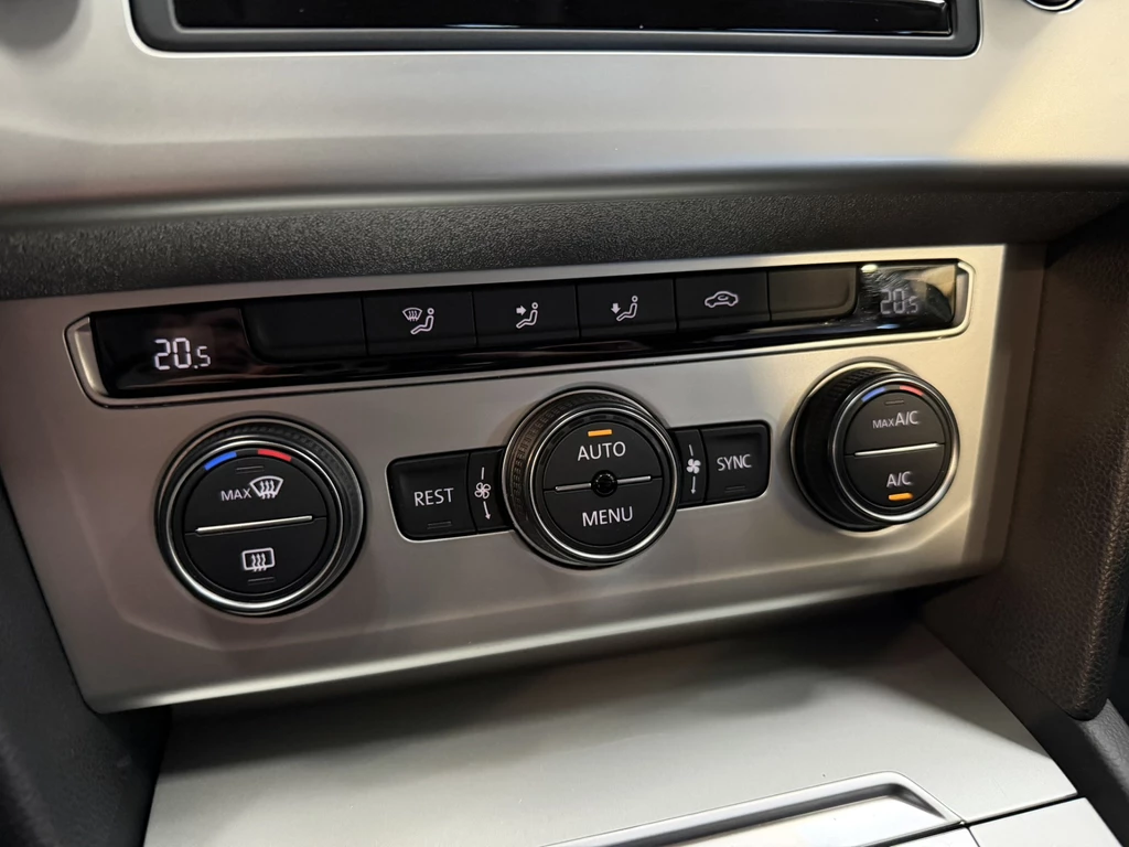 Volkswagen Passat – foto 21