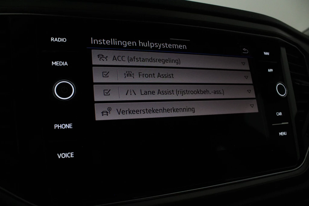 Volkswagen T-Roc – foto 19