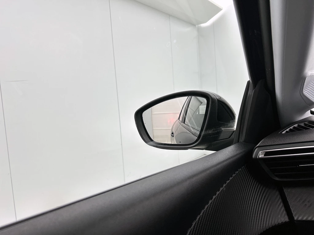 Peugeot 208 – foto 19