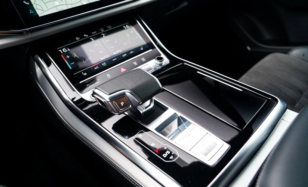 Audi Q7 – foto 44