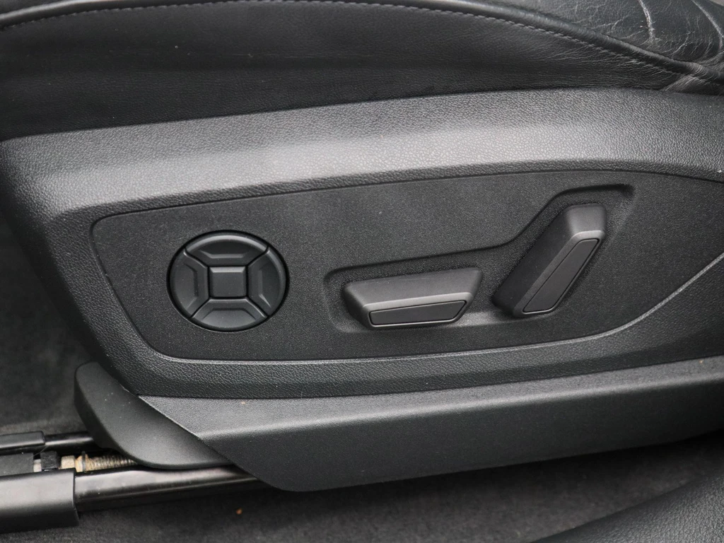 Audi e-tron – foto 23