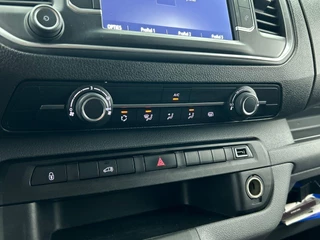 Opel Vivaro – thumbnail 18