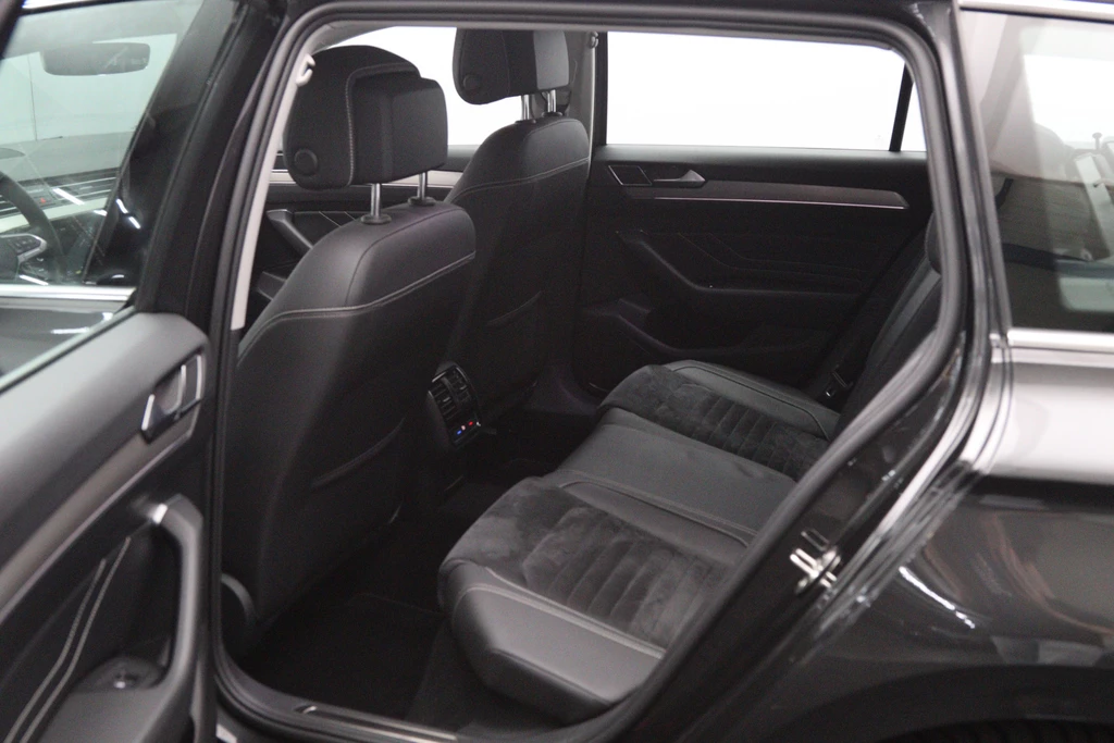 Volkswagen Passat – foto 32