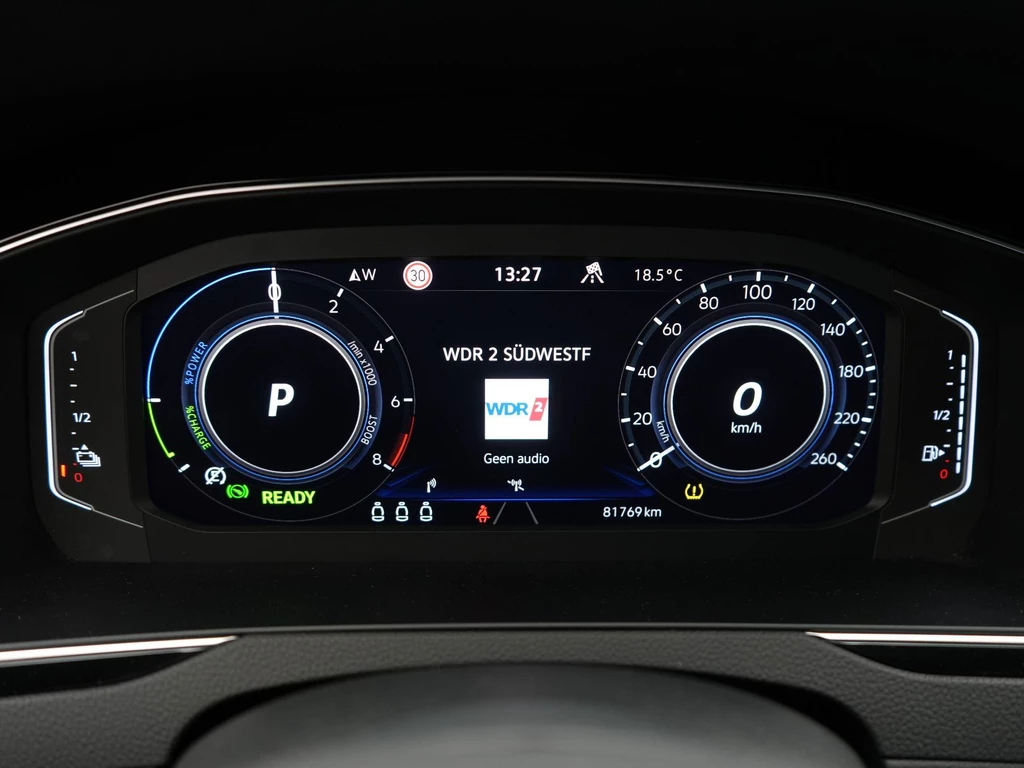 Volkswagen Passat – foto 14