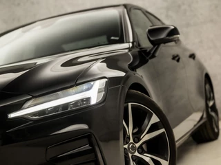 Volvo S60 – thumbnail 2