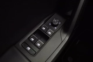 SEAT Leon – thumbnail 17