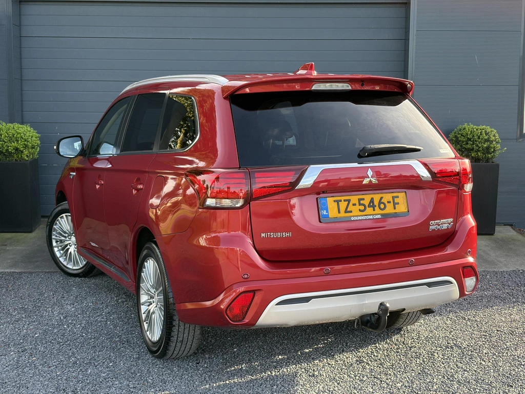 Mitsubishi Outlander – foto 2