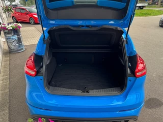 Ford Focus – thumbnail 48
