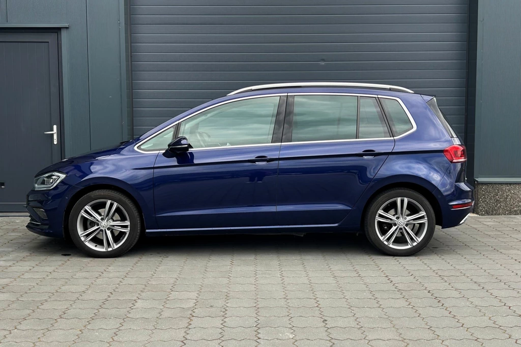 Volkswagen Golf Sportsvan – foto 2