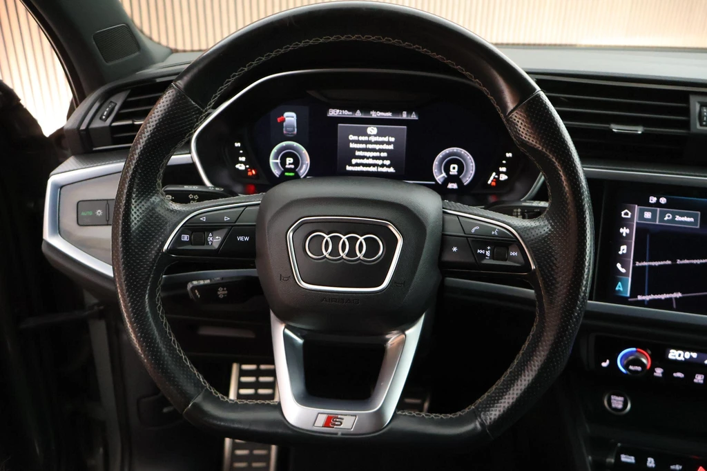 Audi Q3 – foto 18