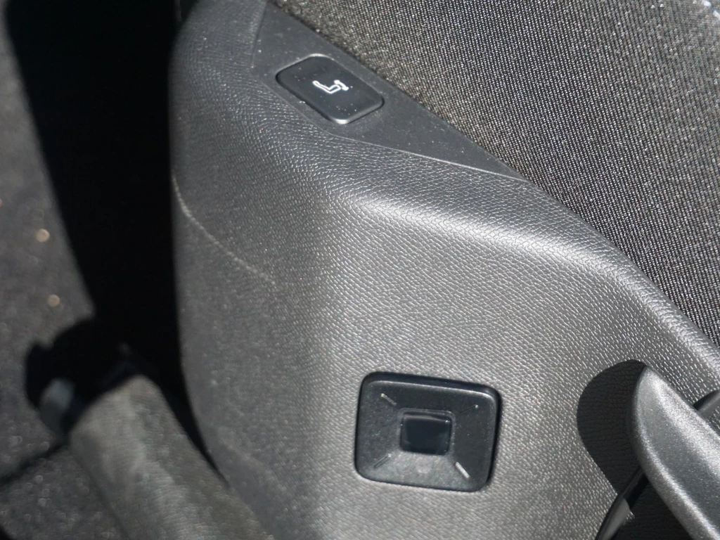 Opel Grandland – foto 12