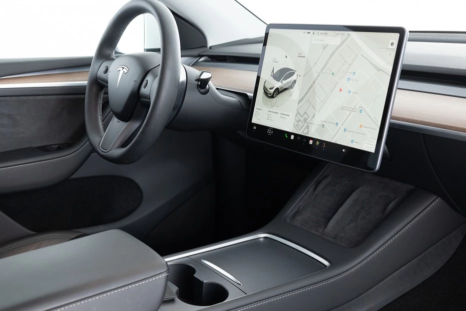 Tesla Model Y – foto 9