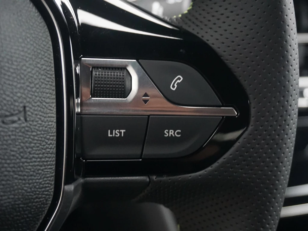 Peugeot 208 – foto 23