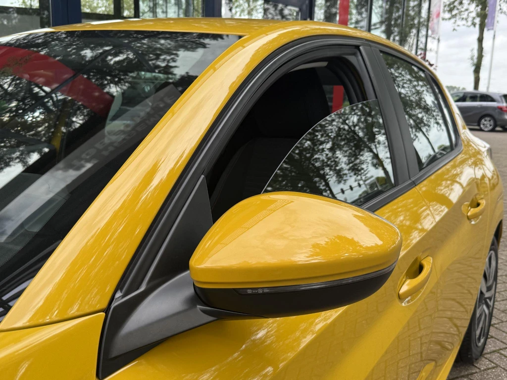 Peugeot 208 – foto 9