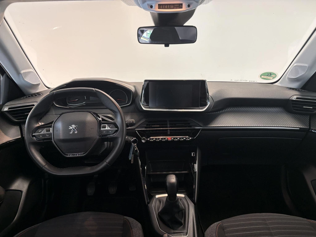 Peugeot 208 – foto 9