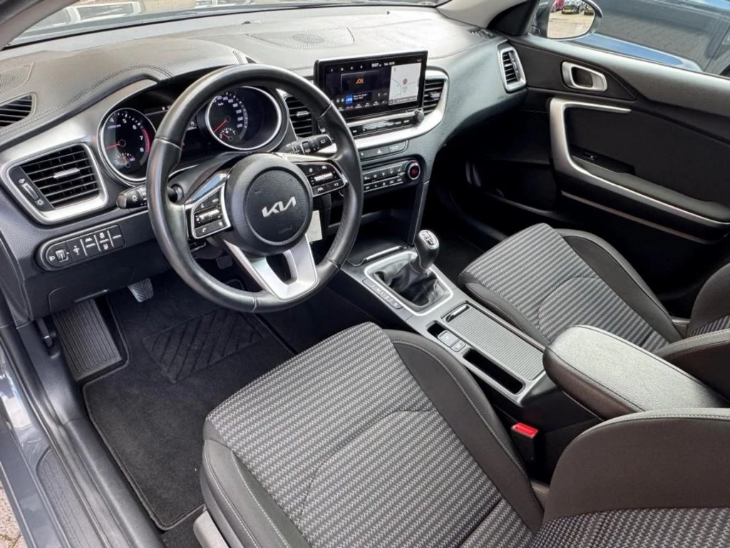 Kia Ceed – foto 20