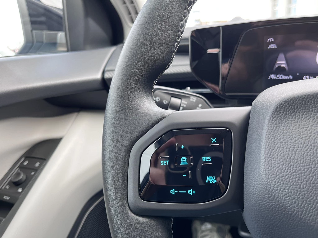 Ford Explorer – foto 13