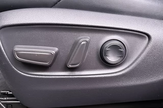 Toyota RAV4 – thumbnail 18