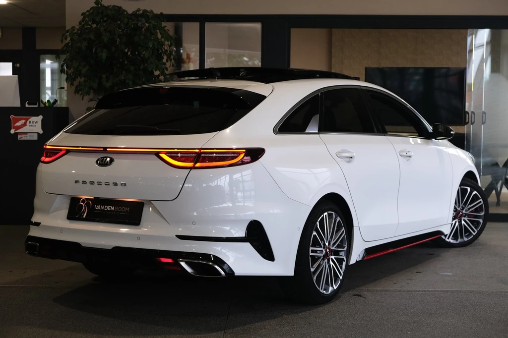 Kia ProCeed – foto 5
