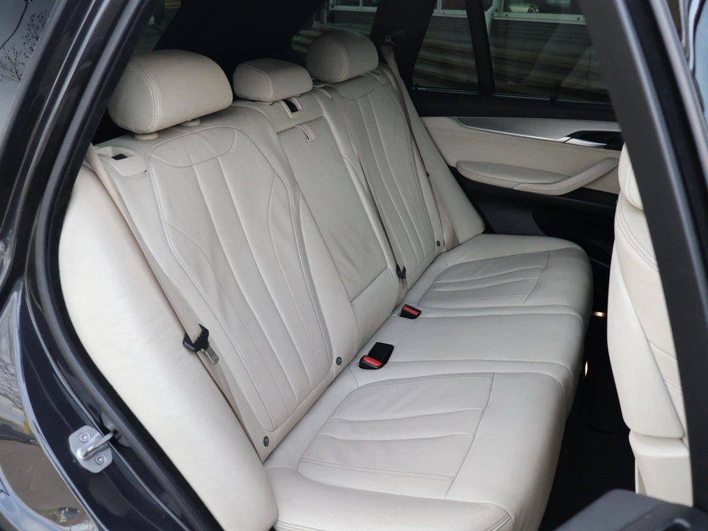 BMW X5 – foto 22