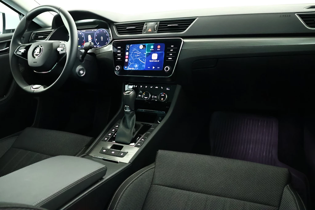 Škoda Superb – foto 10