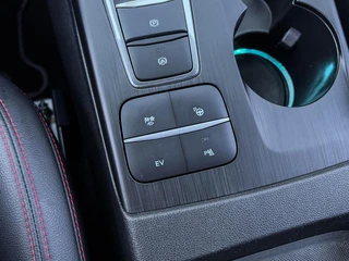 Ford Kuga – thumbnail 37