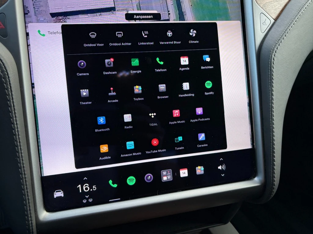 Tesla Model X – foto 25