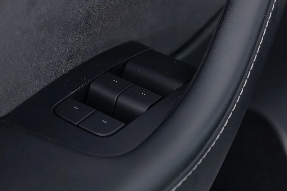 Tesla Model Y – foto 15