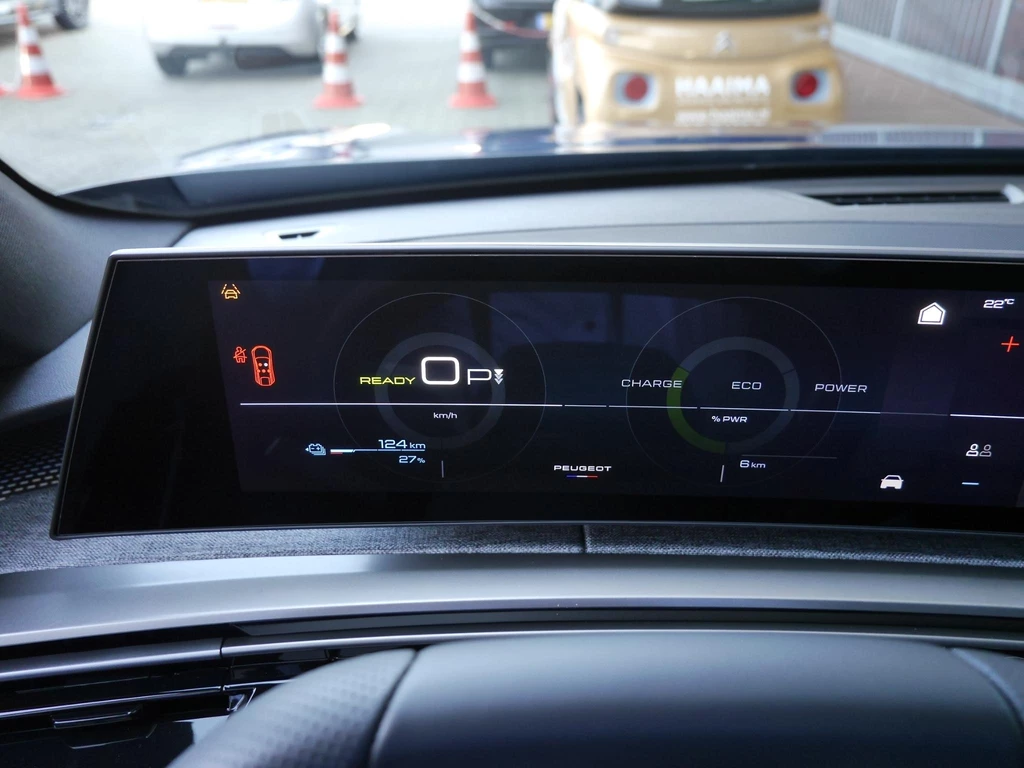 Peugeot e-3008 – foto 27