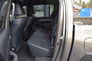 Toyota Hilux – thumbnail 11