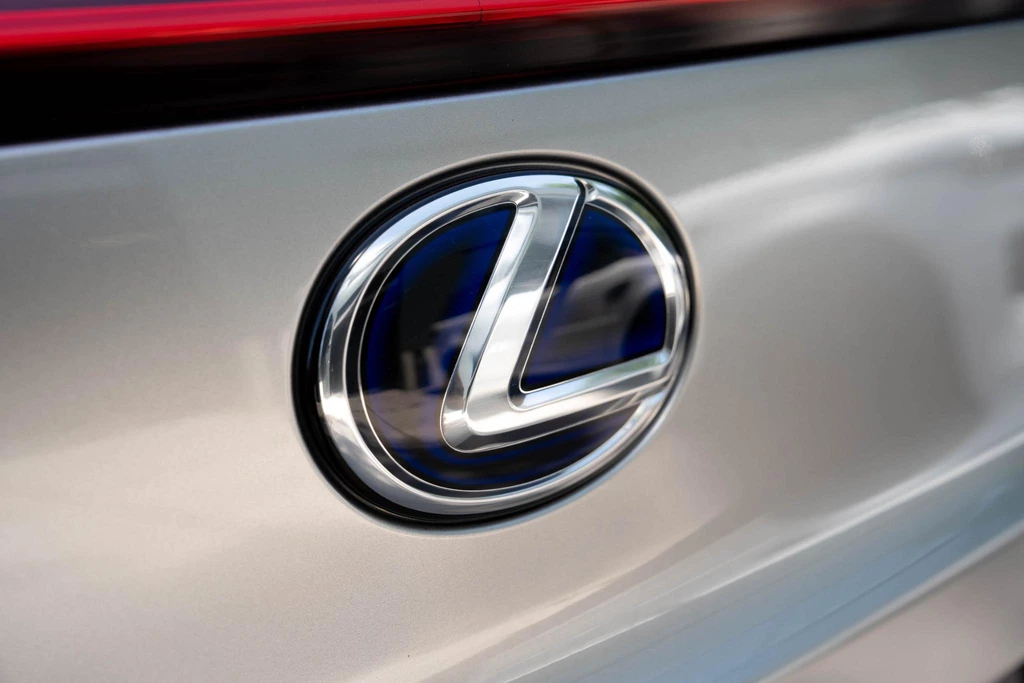 Lexus UX – foto 21
