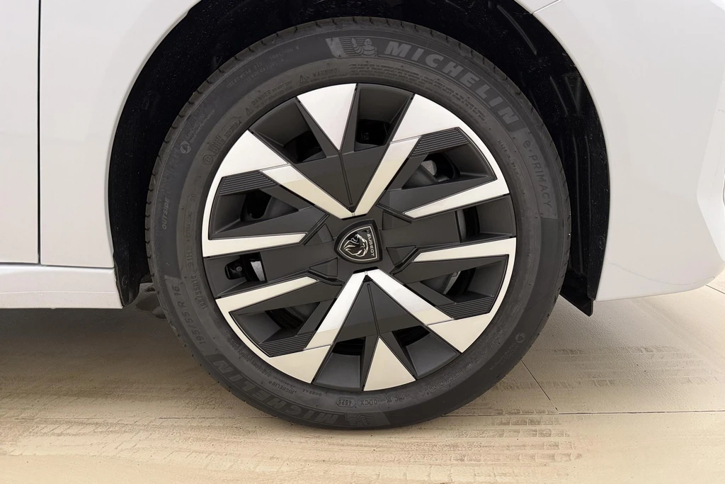 Peugeot 208 – foto 13