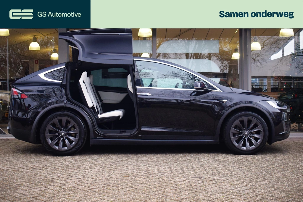 Tesla Model X – foto 7