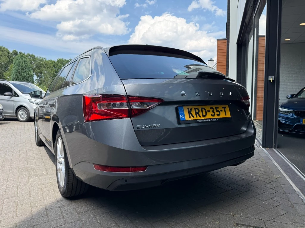 Škoda Superb – foto 5