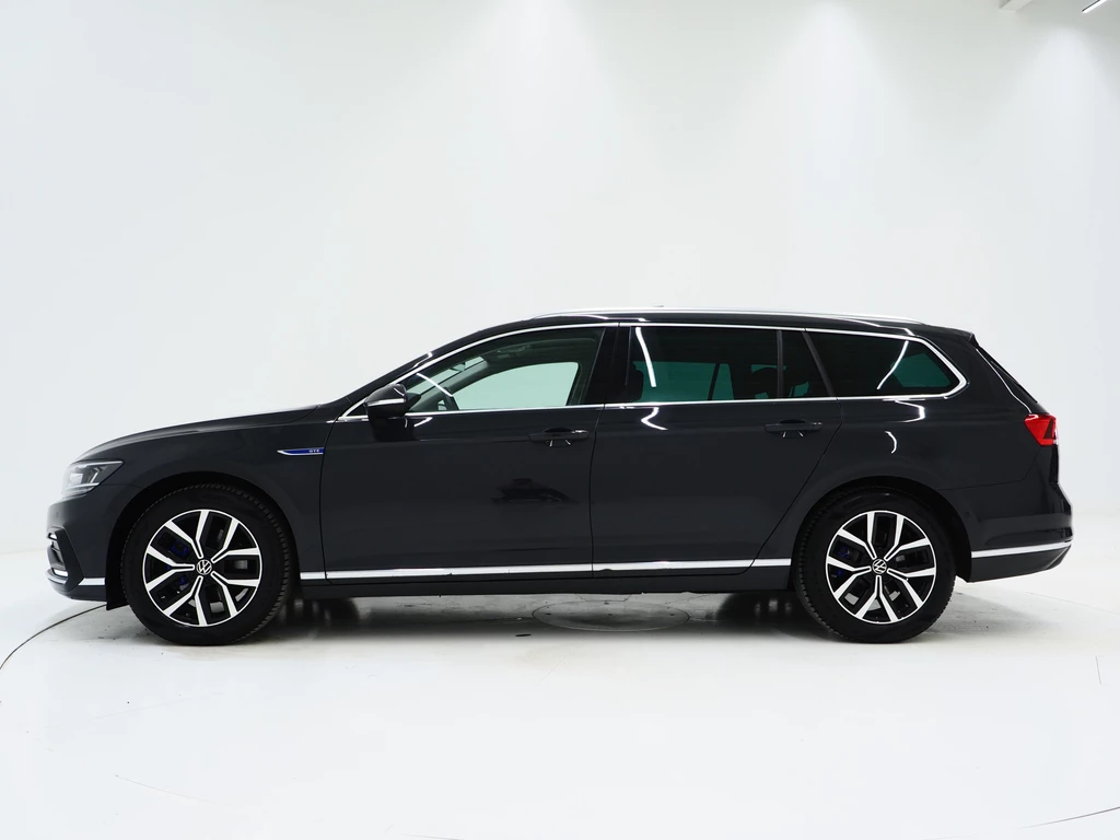 Volkswagen Passat – foto 2