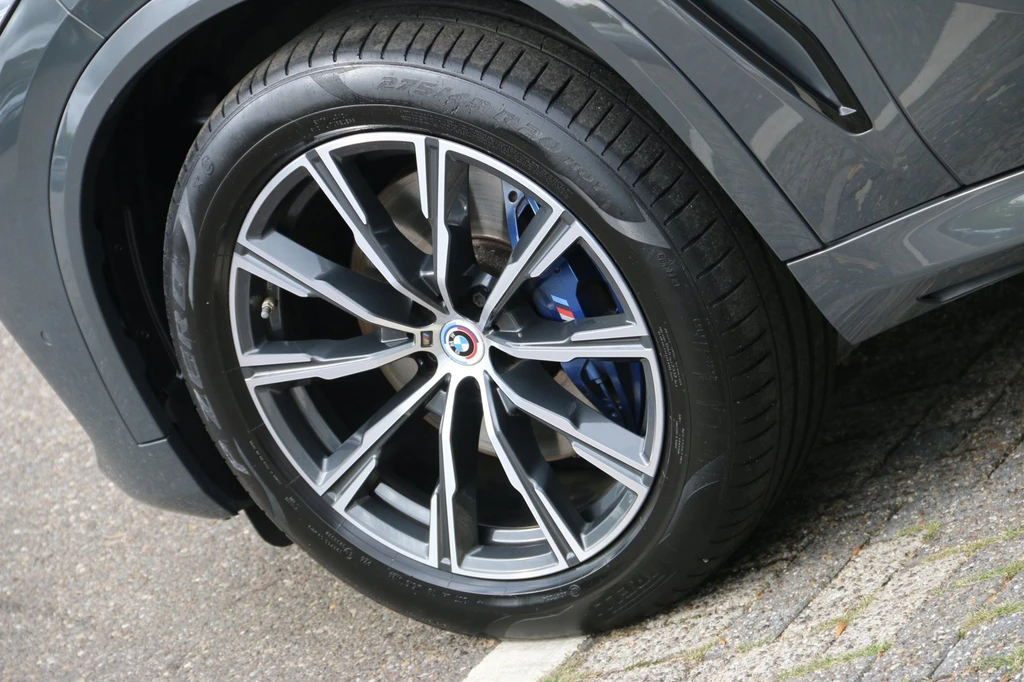 BMW X5 – foto 6