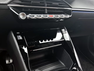 Peugeot 208 – thumbnail 30