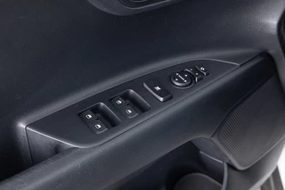 Kia Stonic – thumbnail 12