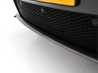 Land Rover Range Rover Velar – thumbnail 35