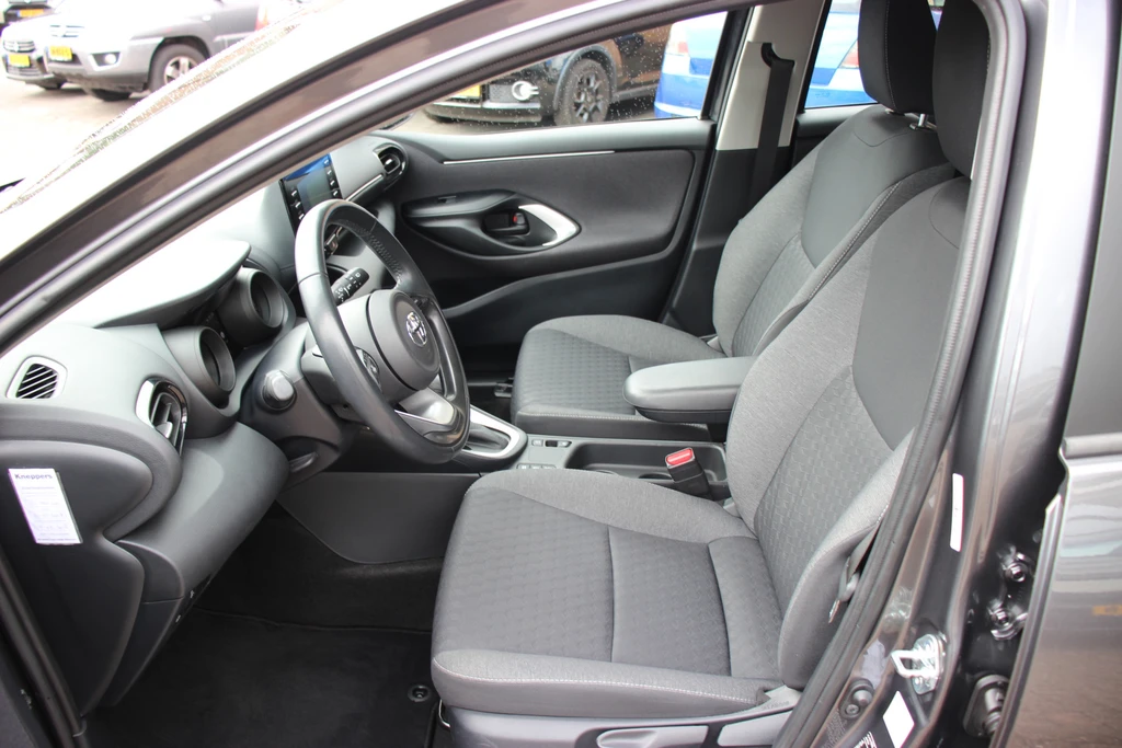 Toyota Yaris – foto 13