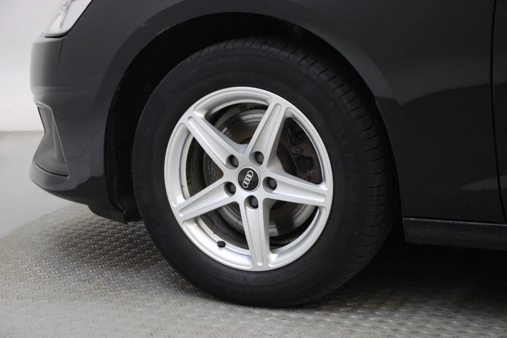 Audi A4 – foto 33