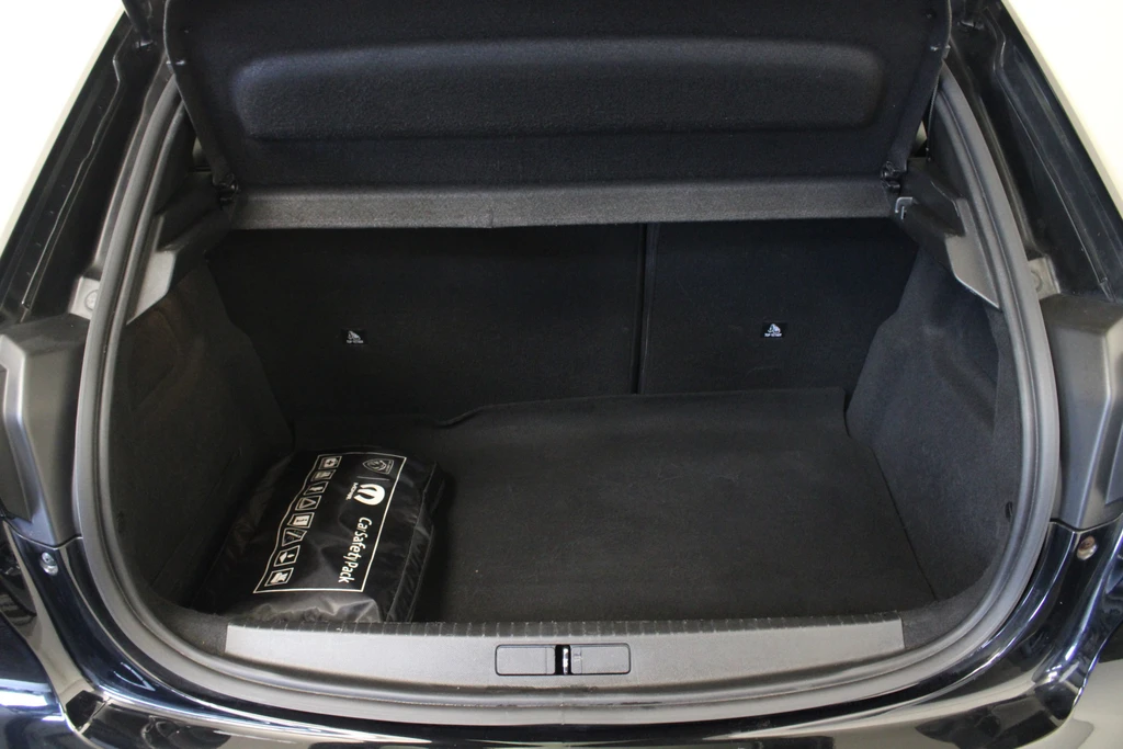 Peugeot 208 – foto 18