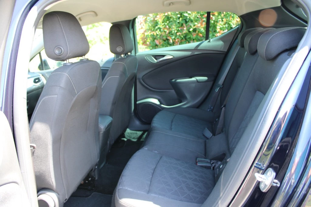 Opel Astra – foto 20